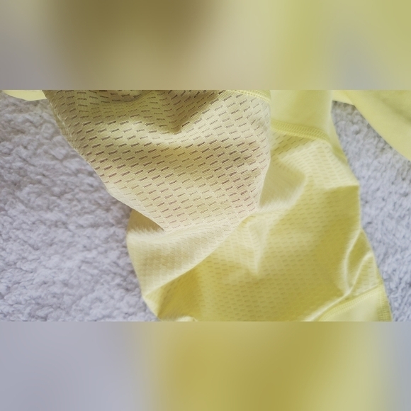 Athleta Yellow Mesh Contender Athletic 7/8 Leggings Size L - Picture 12 of 13